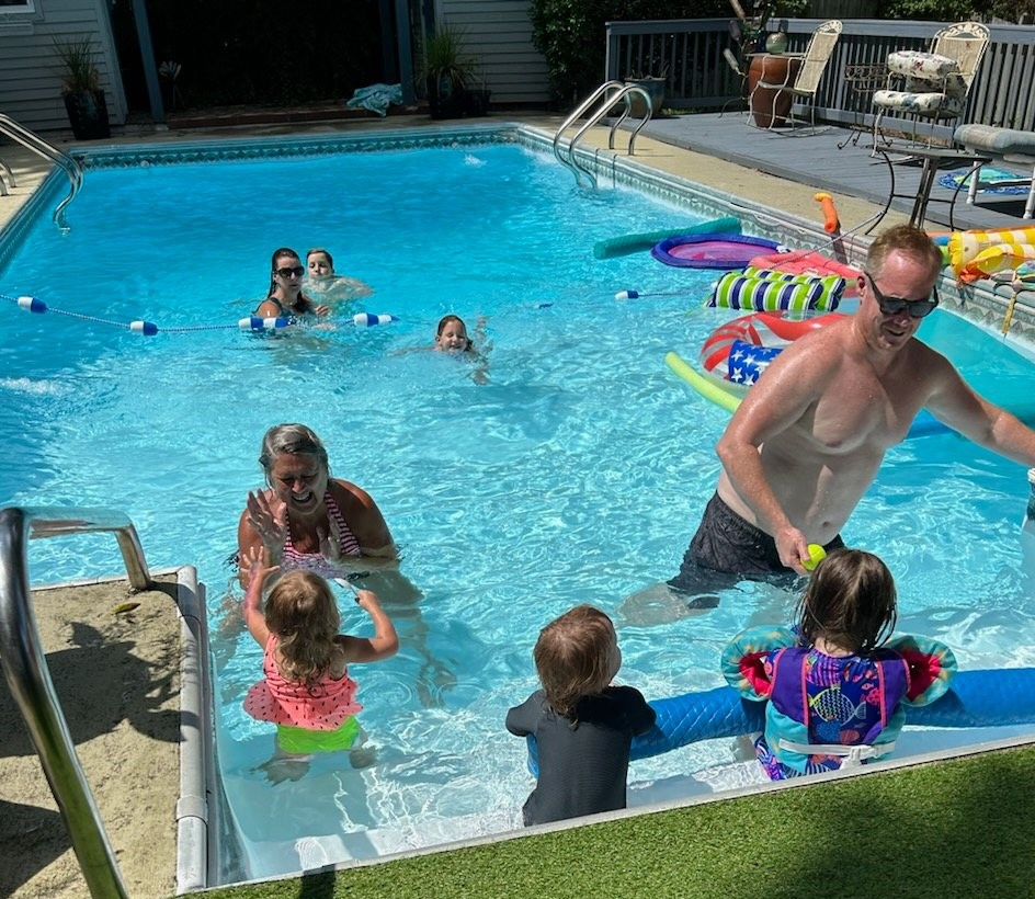 4th. of July Peach Ice Cream, Peach Cobbler, Peachy Family and&nbsp;Friends